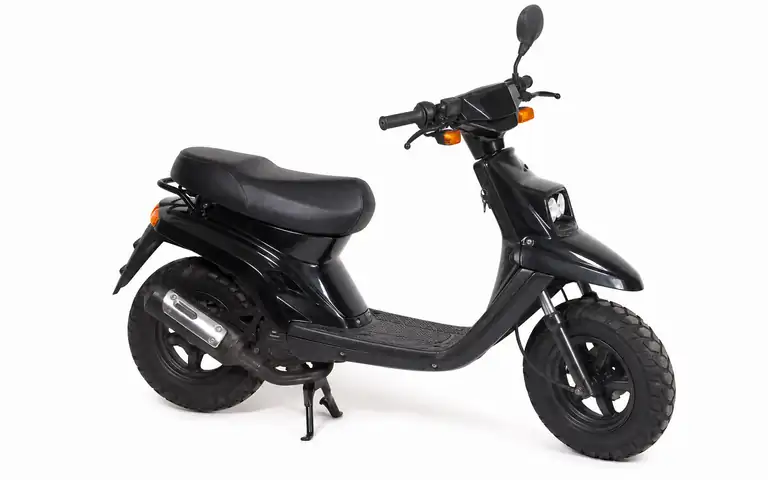 Imagen de la pregunta: Un ciclomotor, ¿tiene motor?