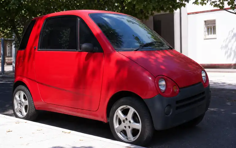 Imagen de la pregunta: ¿Un cuatriciclo ligero es un automóvil?