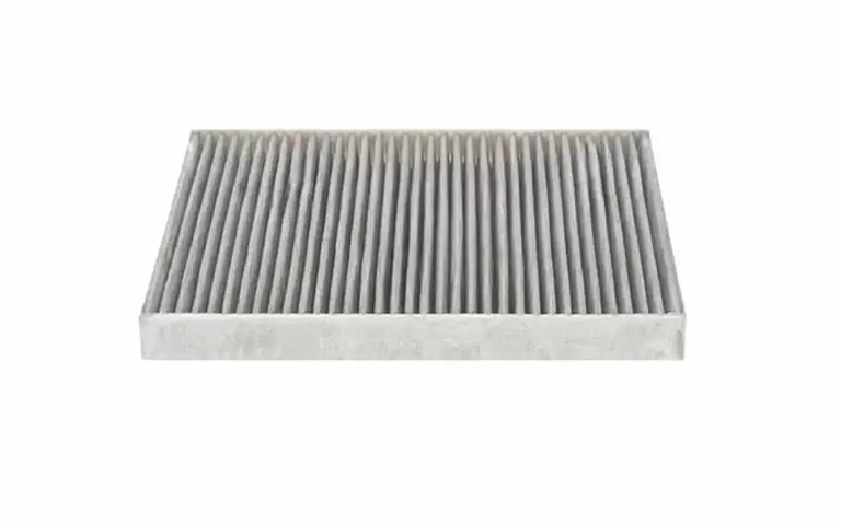 Imagen de la pregunta: La mayoría de los vehículos disponen de un filtro en el habitáculo o filtro